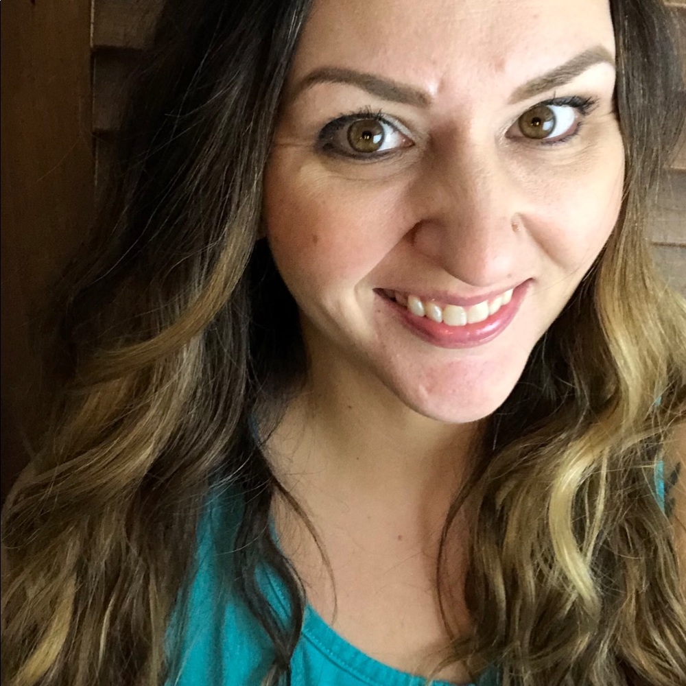 Meet your Posher, Amy